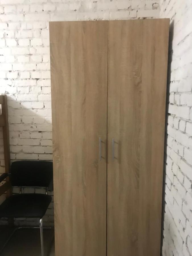 Ararat-Teatralnaya Hostel キエフ エクステリア 写真