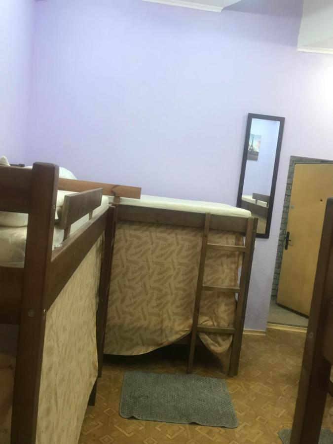 Ararat-Teatralnaya Hostel キエフ エクステリア 写真