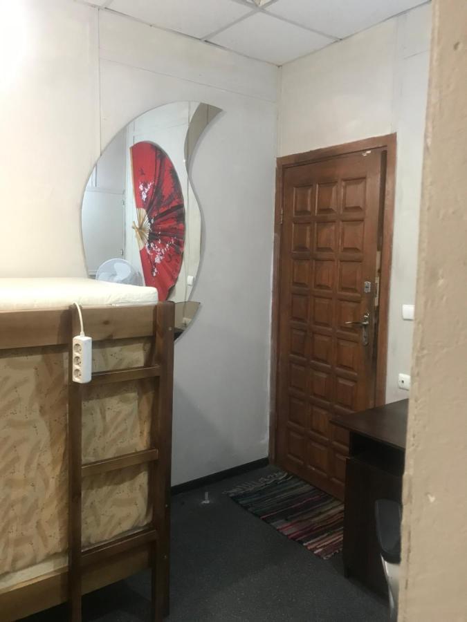 Ararat-Teatralnaya Hostel キエフ エクステリア 写真