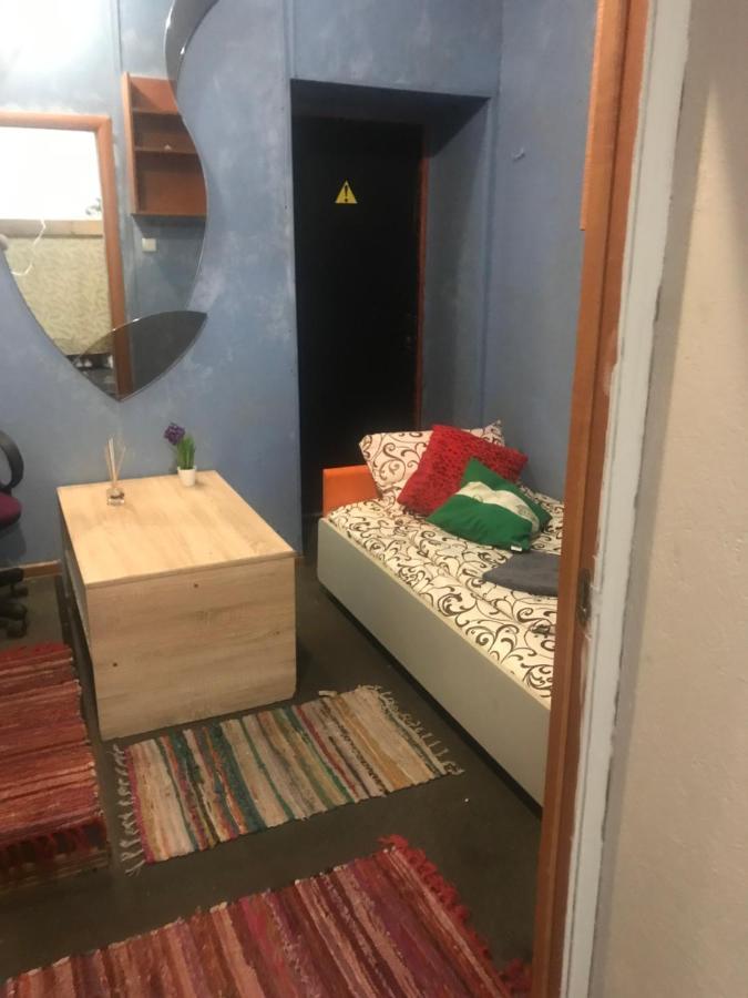 Ararat-Teatralnaya Hostel キエフ エクステリア 写真