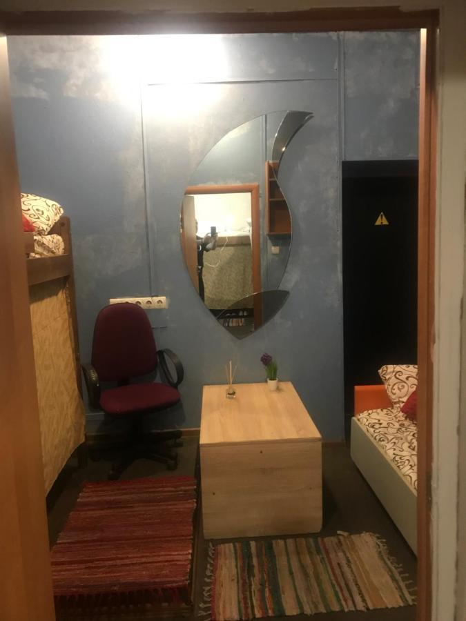 Ararat-Teatralnaya Hostel キエフ エクステリア 写真