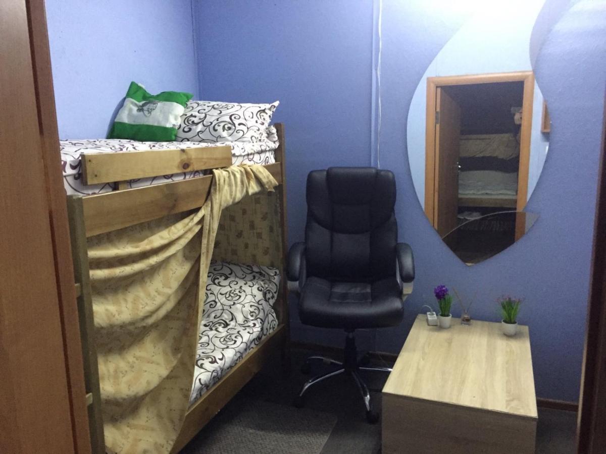 Ararat-Teatralnaya Hostel キエフ エクステリア 写真